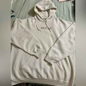 Taylor Swift The Eras Tour Fearless hand heart sweatshirt-cream-XL-gently used